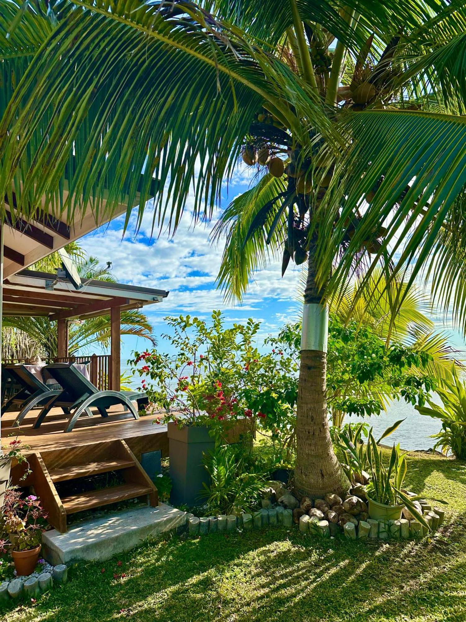 O'Coco Bungalow- Breathtaking Waterfront Views, Endless Memories Paea Luaran gambar